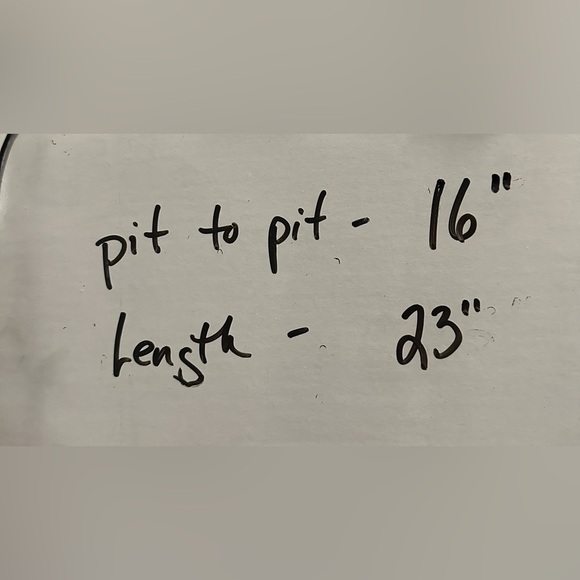 Kentucky Wildcats V-Neck Shirt - Picture 5 of 5